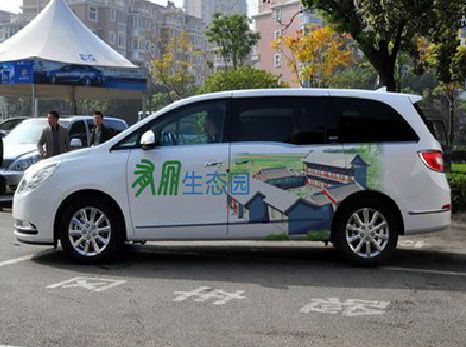 永寿户外车贴喷绘如何保持效果?